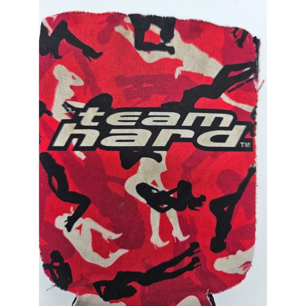 Team Hard Camo Kicker Can Cooler Sleeve Red Black White‎ - UNIQUE CAMO PATTERN!
